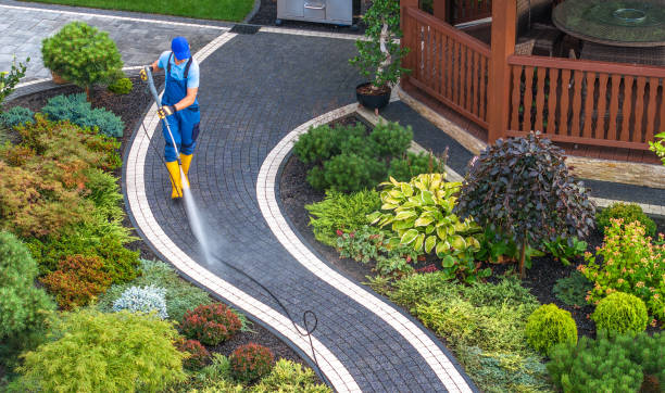 Why Choose Our Certified Pressure Washing Experts for Your Project Needs in Pilot Rock, OR?